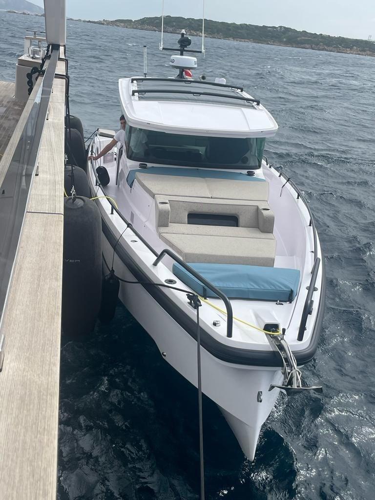 axopar 37 xc cross cabin