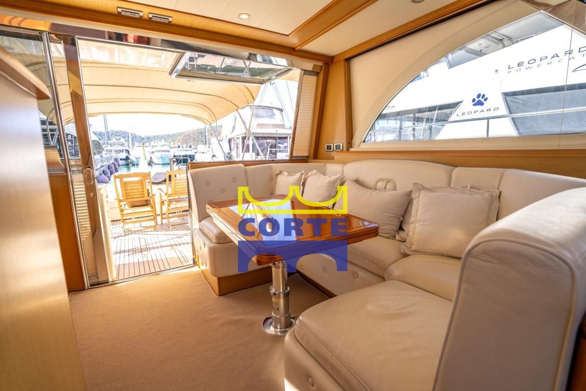 mochi craft 51 dolphin