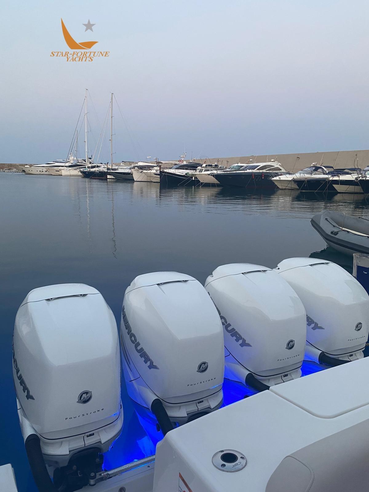 boston whaler Outrage 380