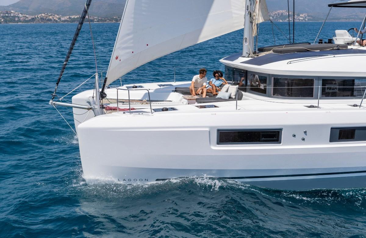 lagoon 51