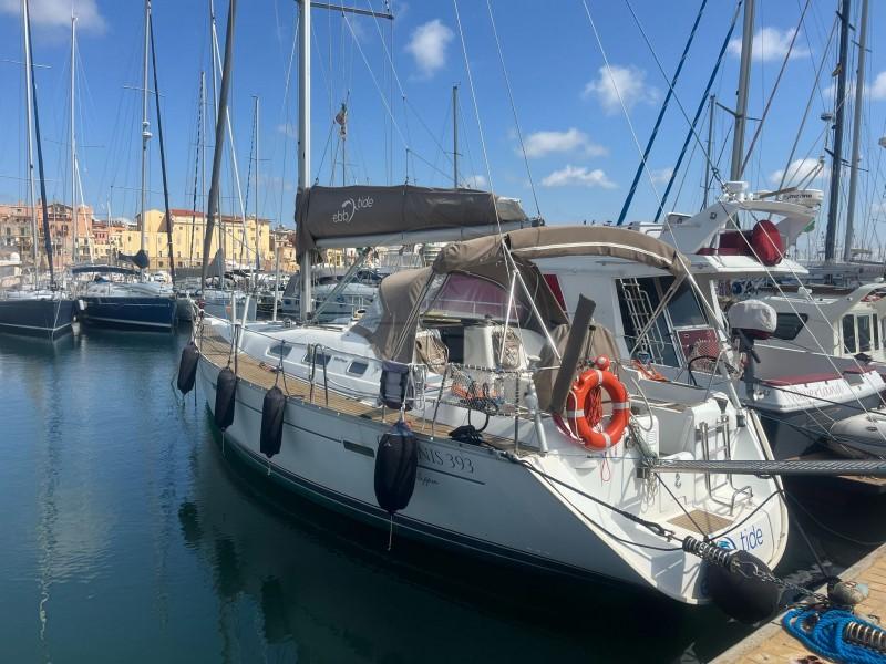 beneteau Oceanis 393