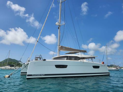 fountaine pajot Astrea 42