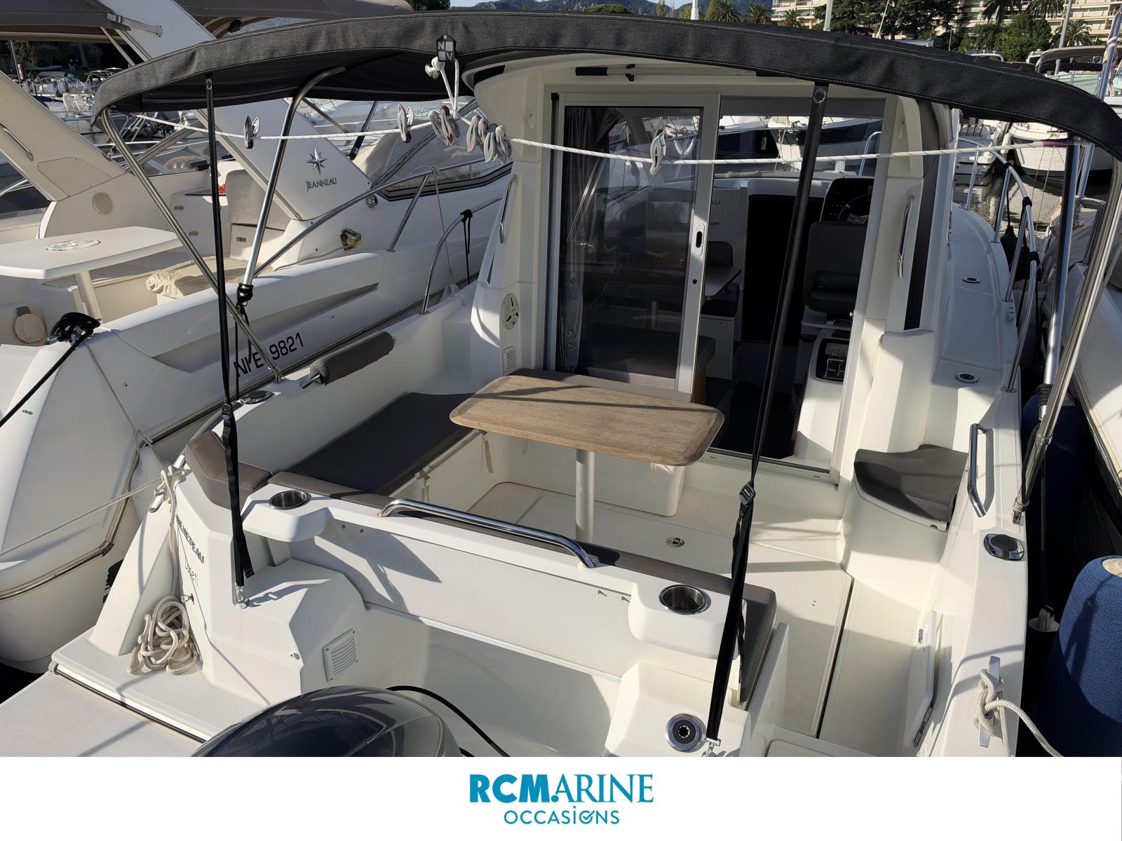 beneteau Antares 8