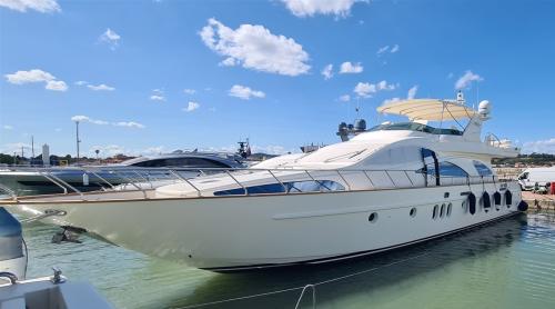 Azimut 80 flybridge