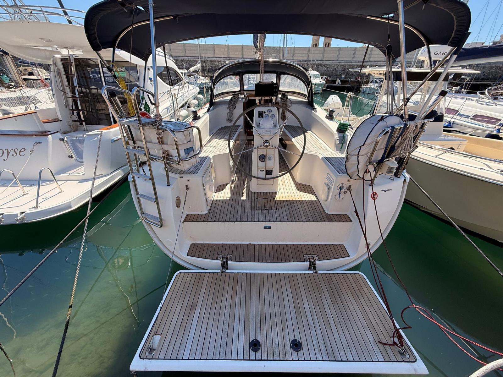 bavaria yachts 33 cruiser