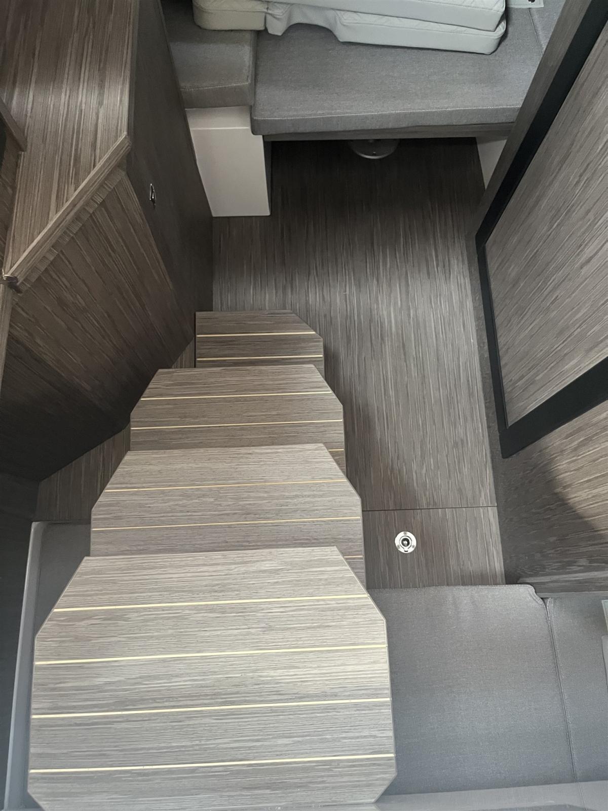 ranieri international Cayman 33 excutive