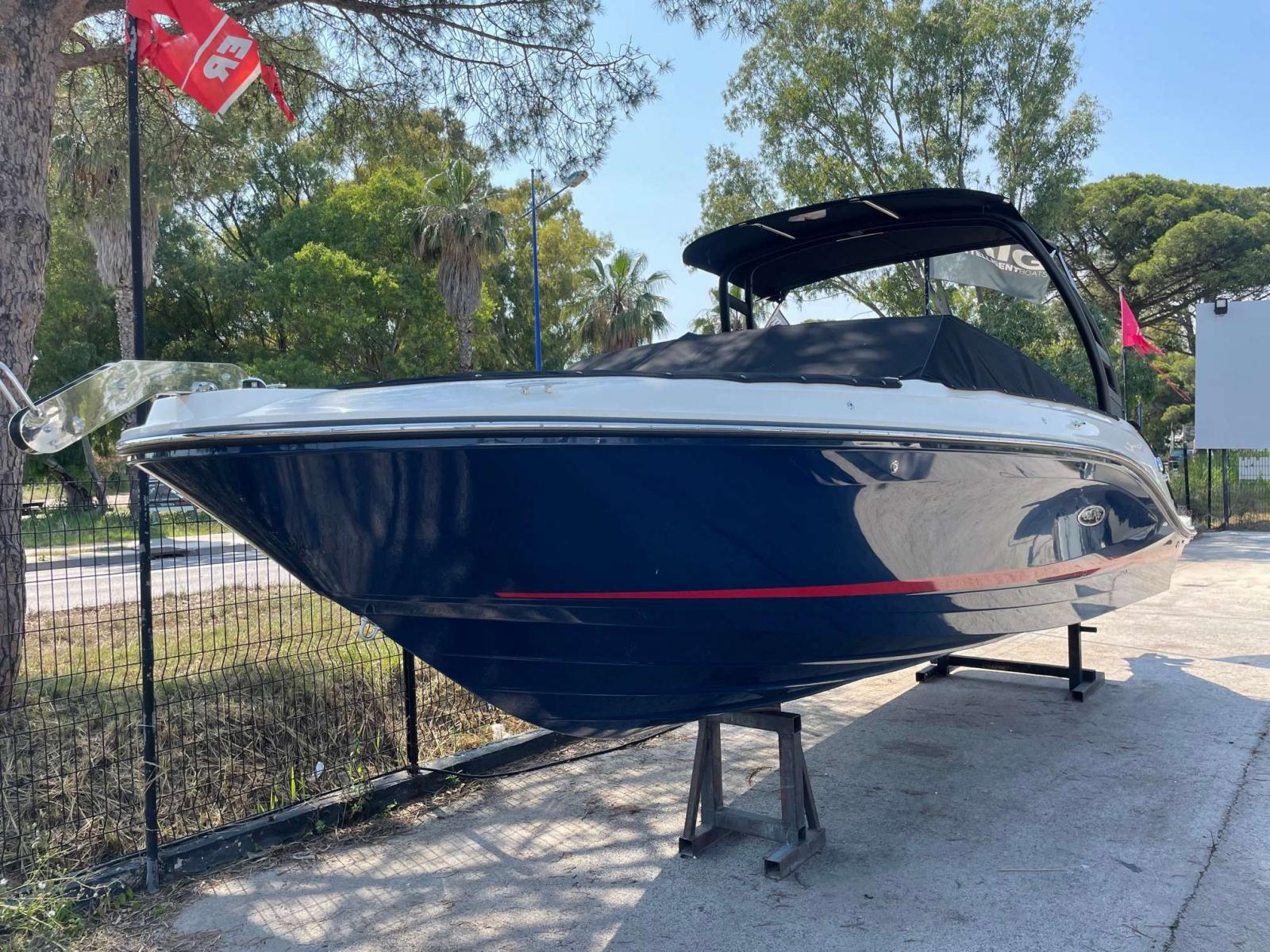 sea ray Spoe 230