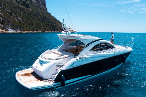 Sunseeker portofino 48