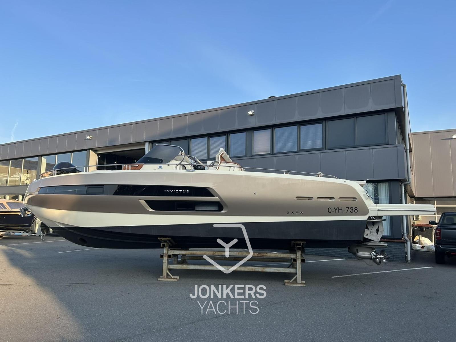invictus Gt370