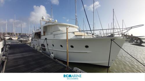 Beneteau swift trawler 52