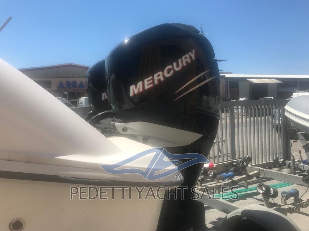 boston whaler 32 cuddy