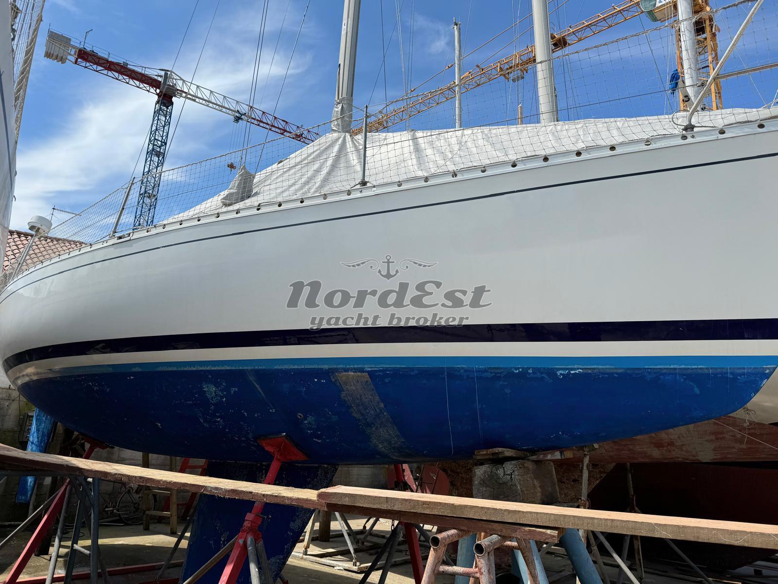 beneteau First 345