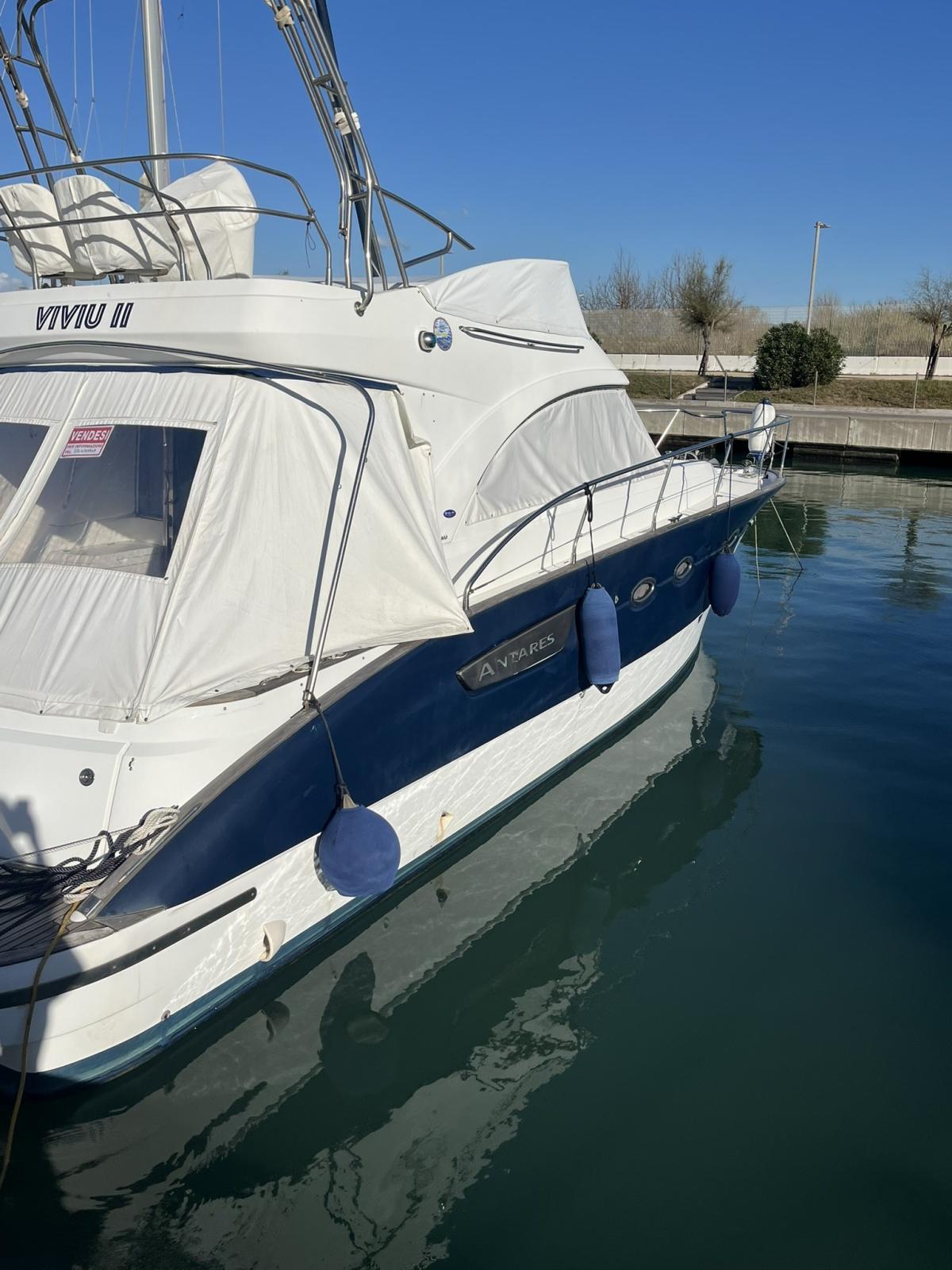 beneteau Antares 12 fly sport