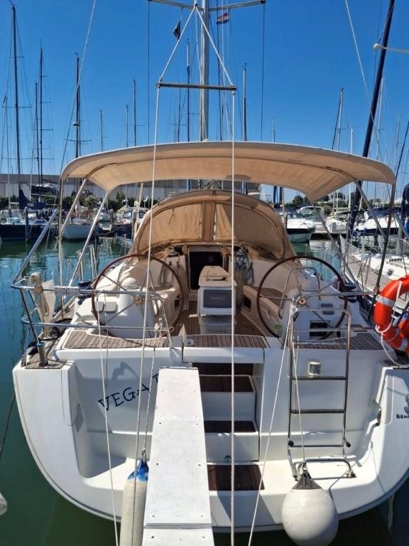 beneteau Oceanis 40