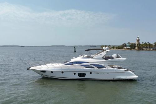 Azimut azimut 62