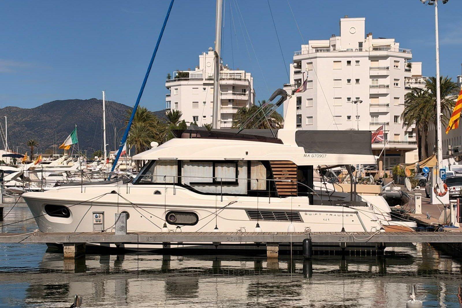 beneteau Swift trawler 41 fly