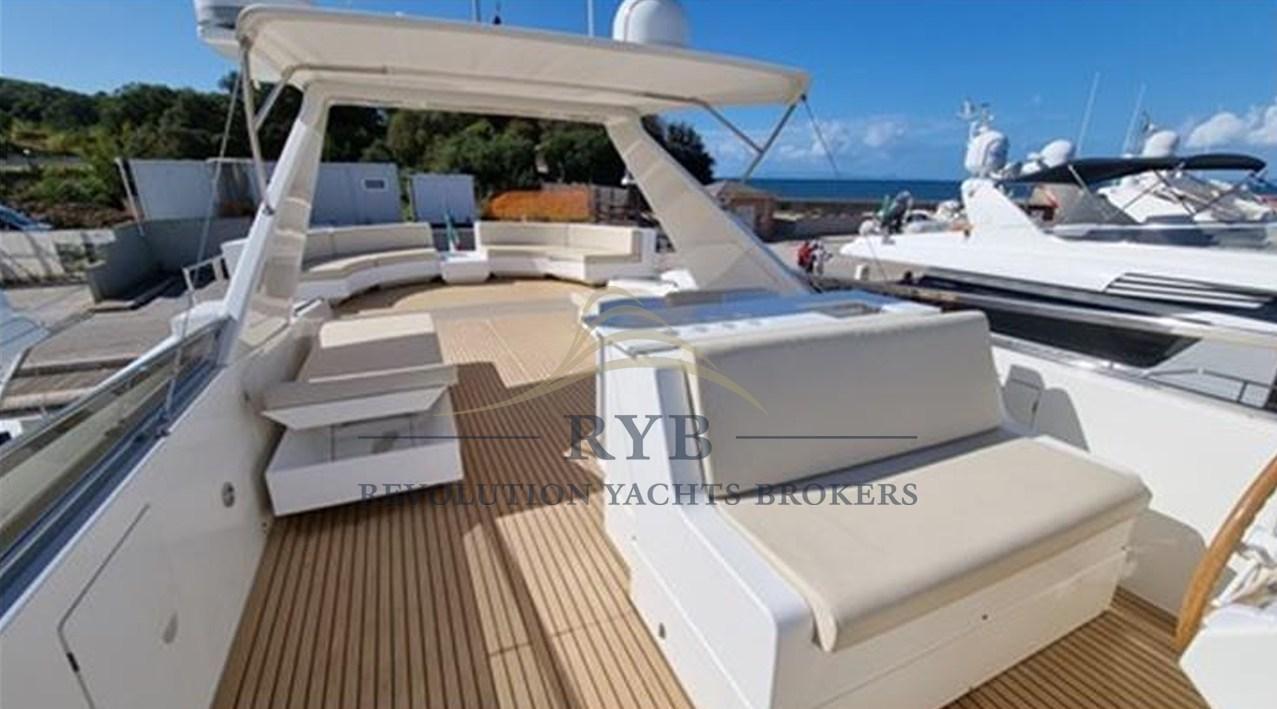 versilcraft Falcon 82 s