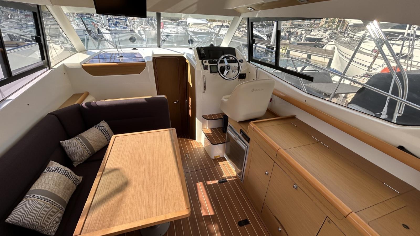 jeanneau Merry fisher 10