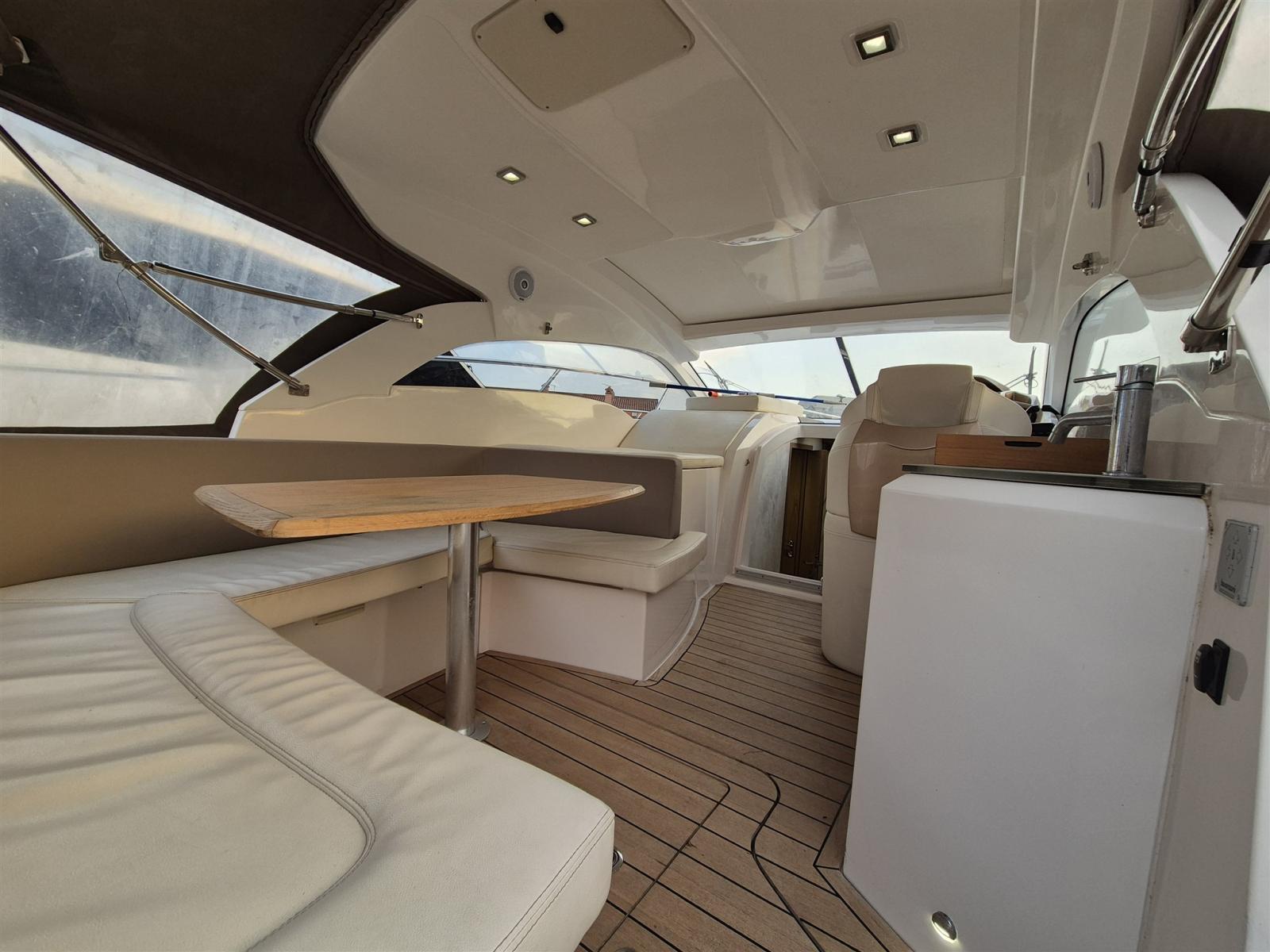 sessa marine C35 sport coupe'