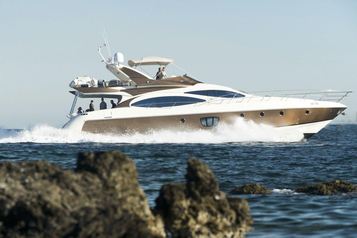 azimut 68e