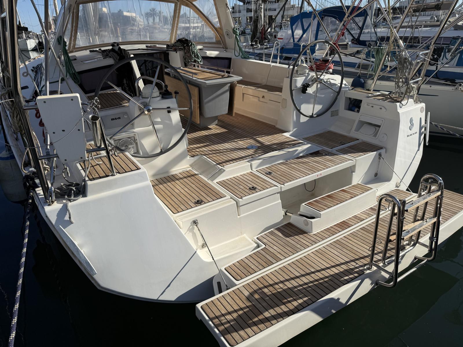 beneteau Oceanis 48