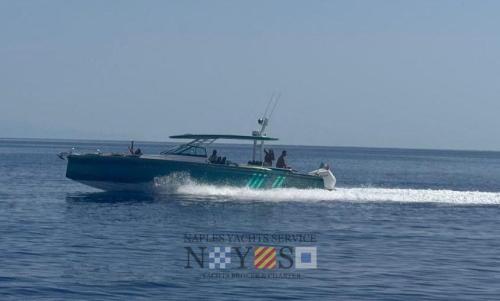 Axopar 37 sun top