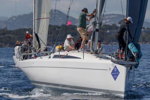 Italia yachts italia 11.98