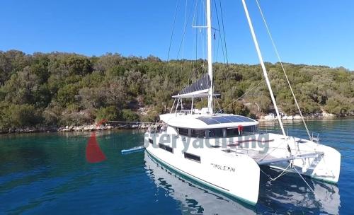 Lagoon 50