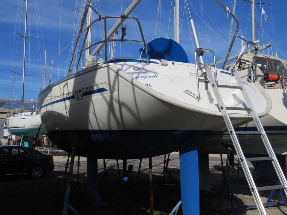 bavaria yachts 35 exclusive