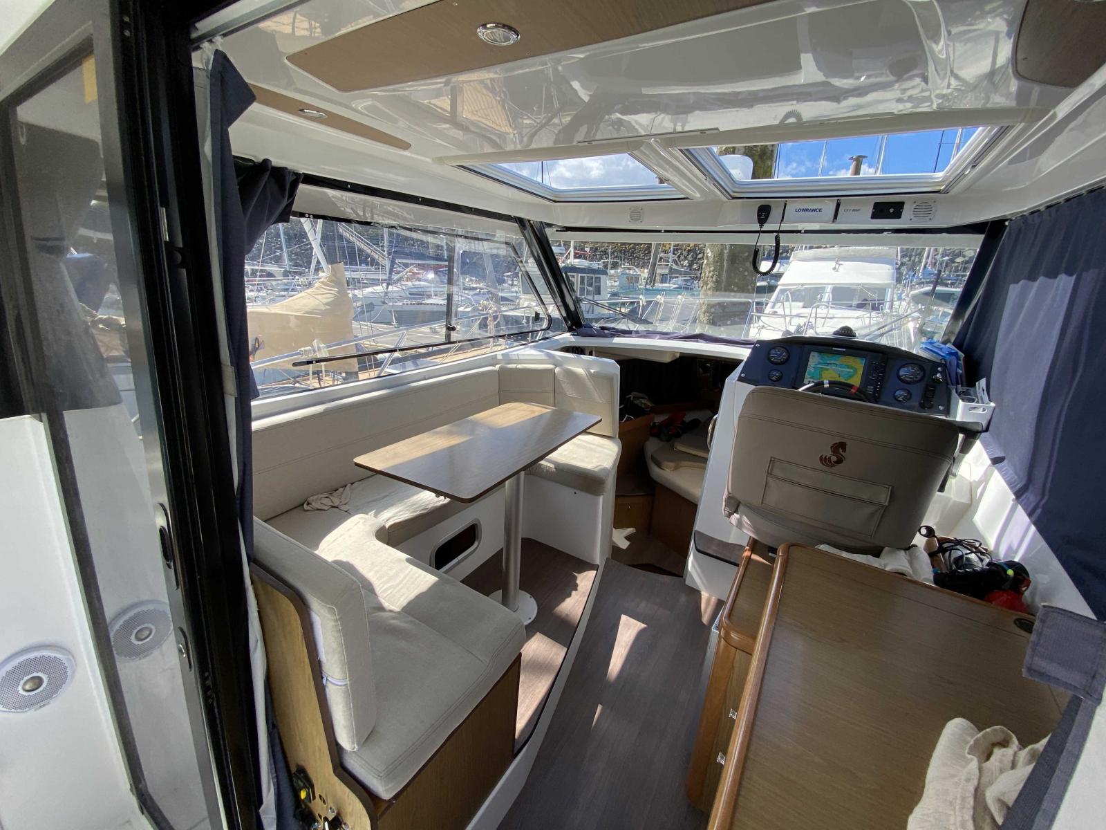 beneteau Antares 8.80