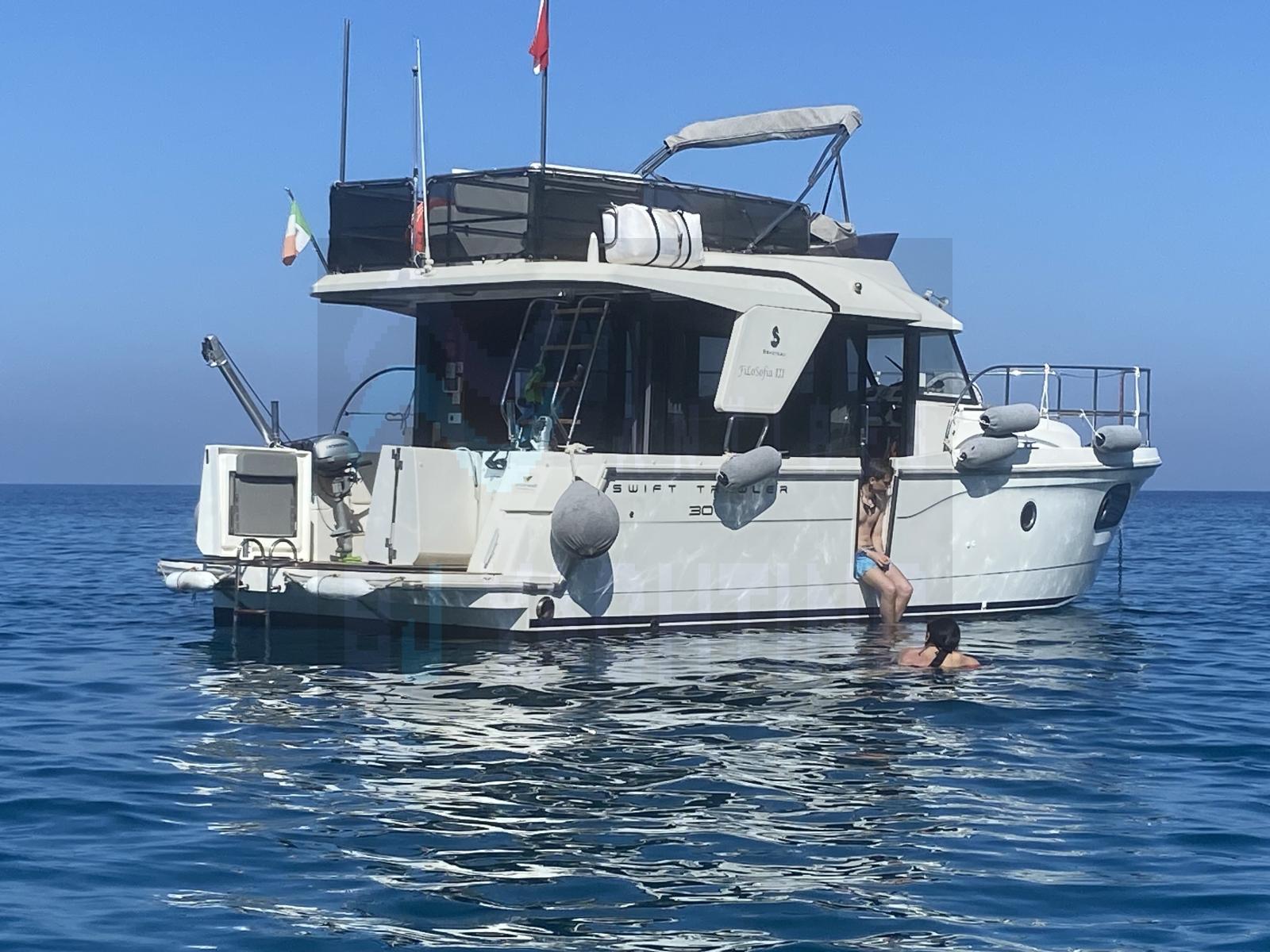 beneteau Swift trawler 30