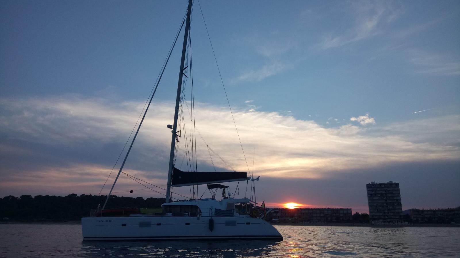 lagoon Lagoon 500