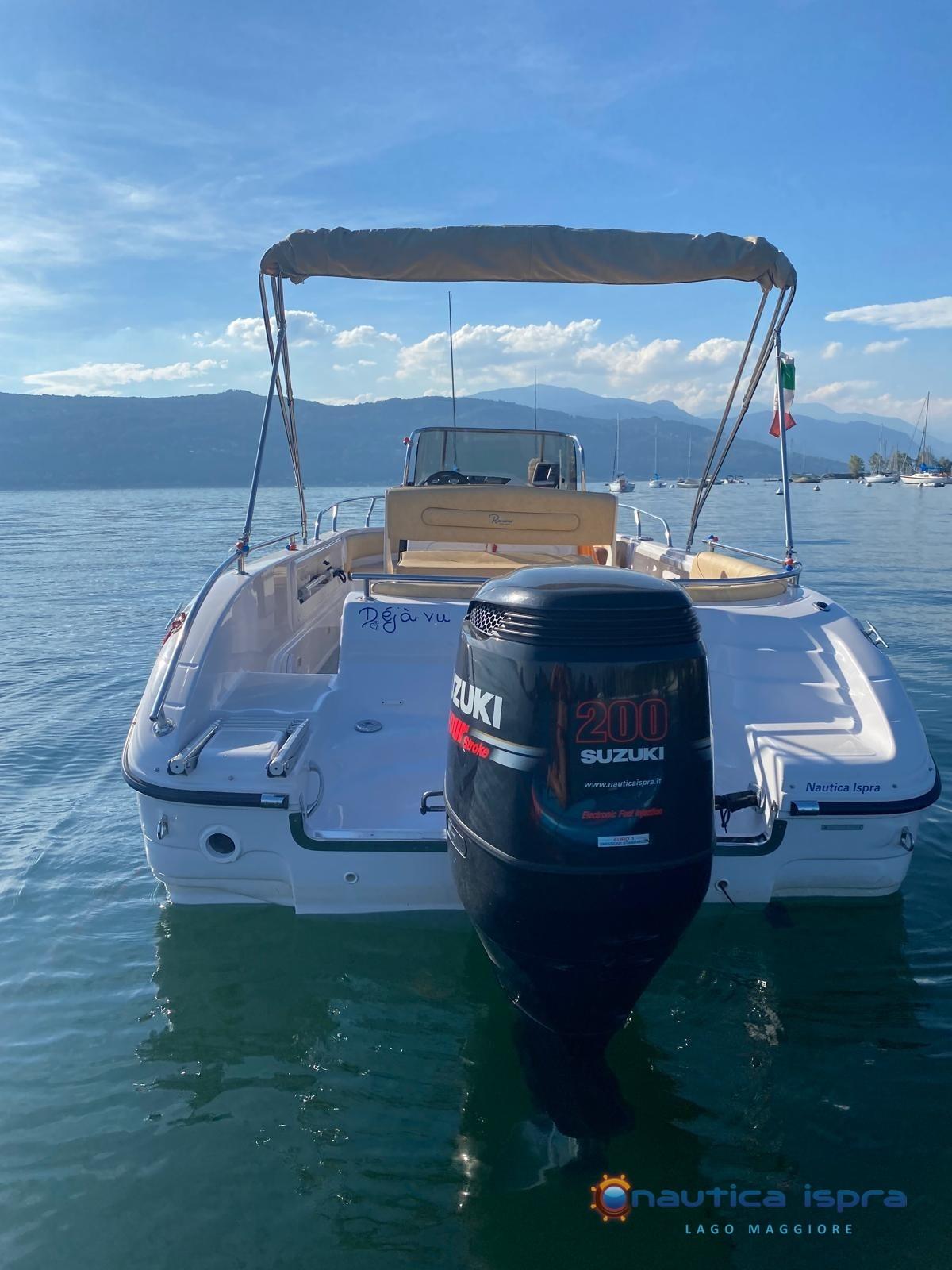 ranieri international Voyager 22