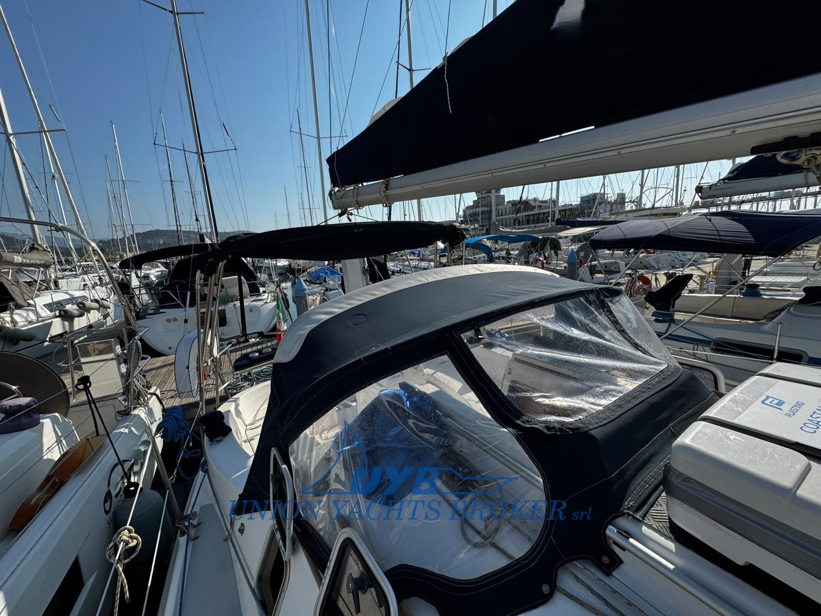 hunter Hunter 320