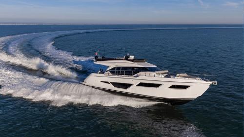 Ferretti yachts 580