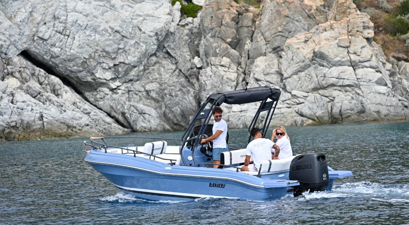 ranieri cantiere Ranieri azzurra