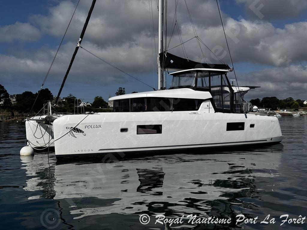 lagoon 42