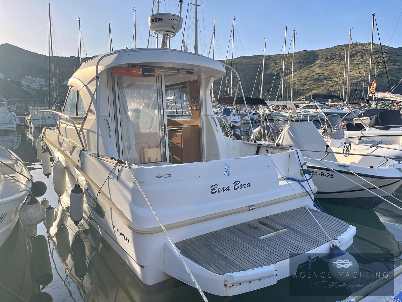 beneteau Antares 8