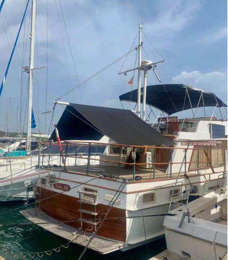 kong and halversen hk Island gypsy 44