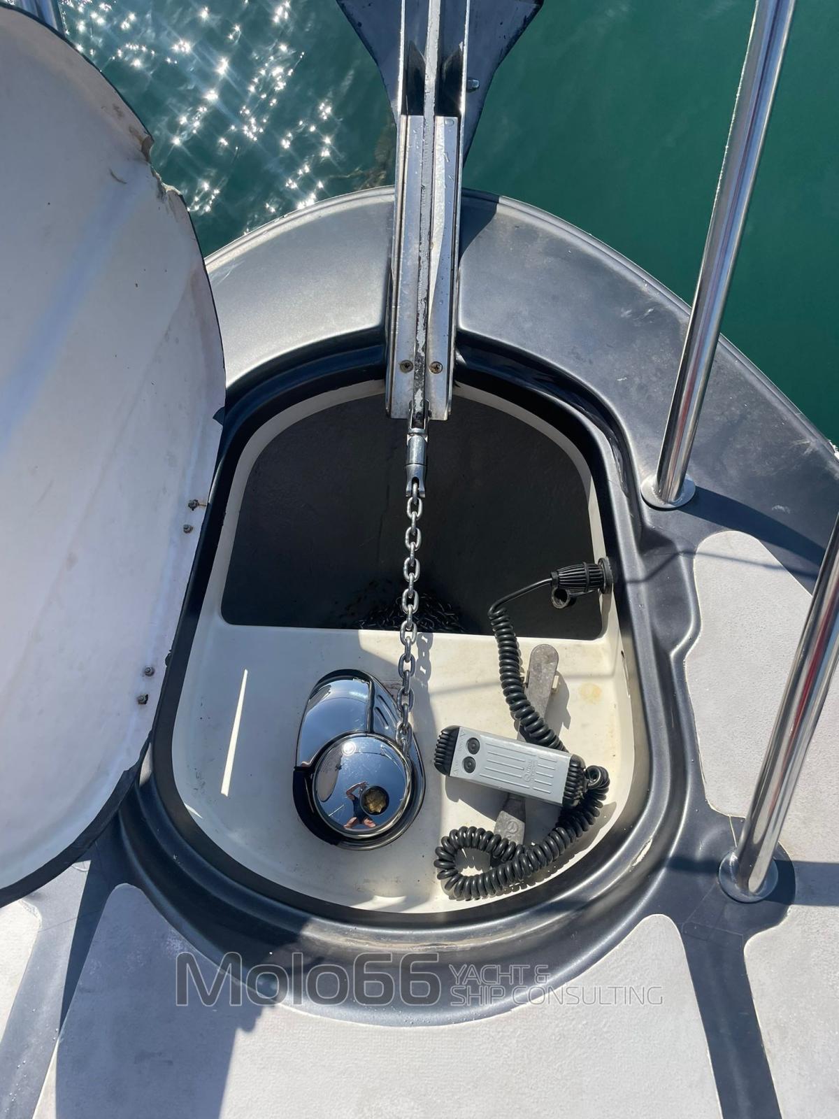 bavaria yachts 300 sport diesel