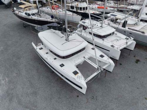 Lagoon 42