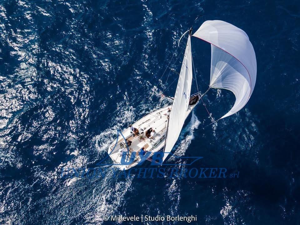 beneteau First 34.7
