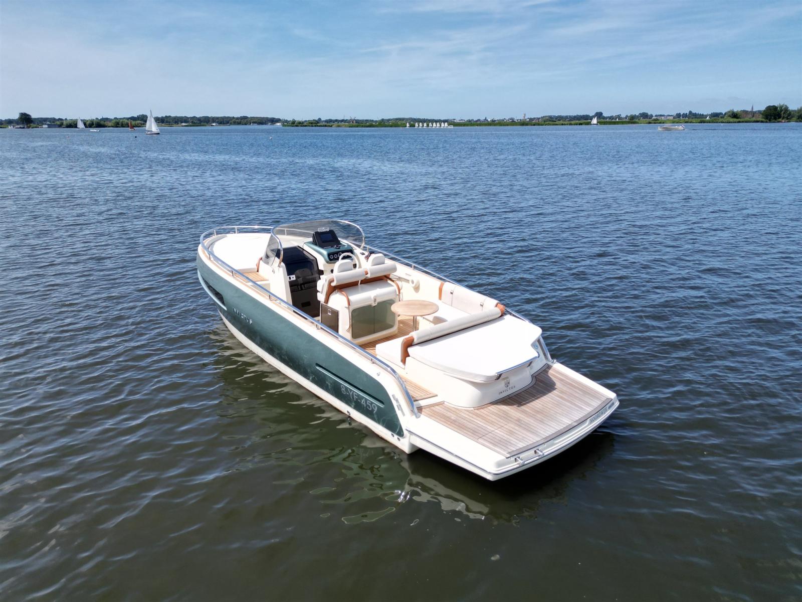 invictus Gt 280