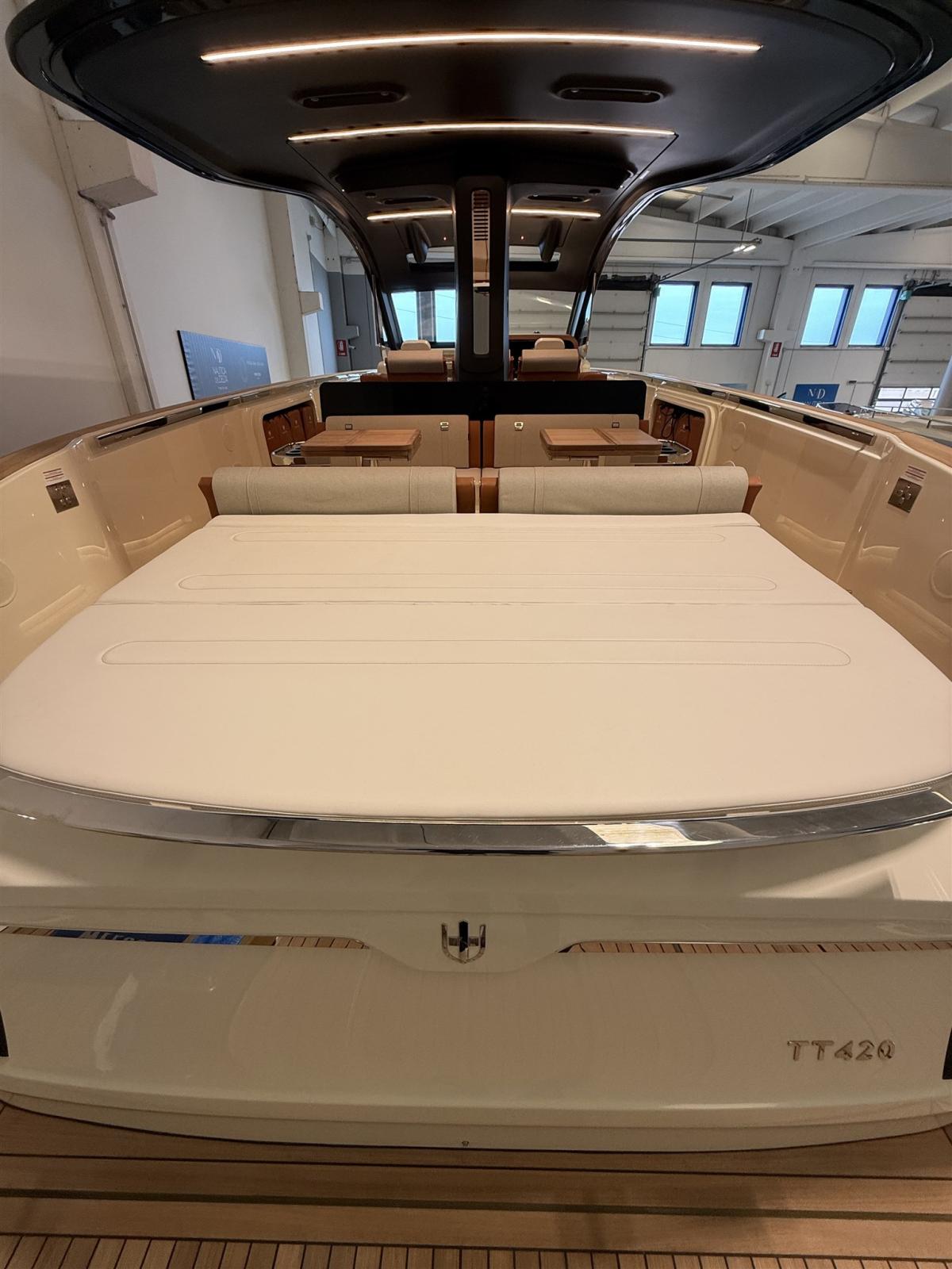 invictus Tt420