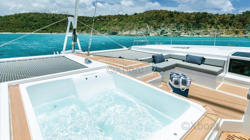 fountaine pajot Alegria 67