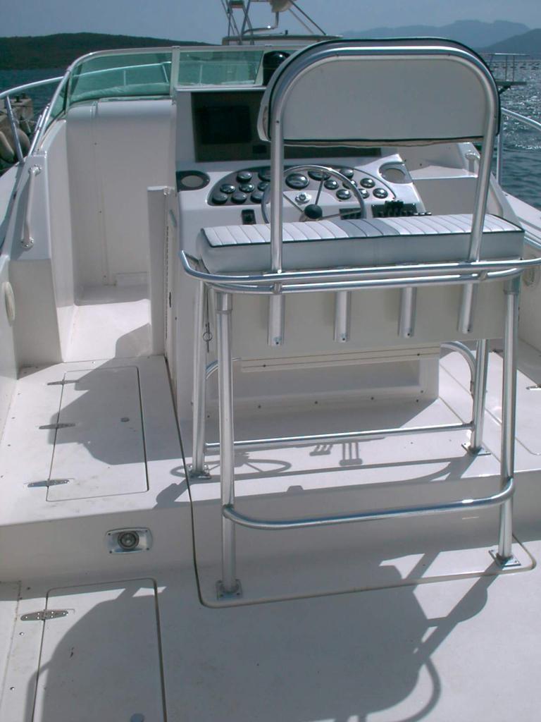 mako marine 333 attak