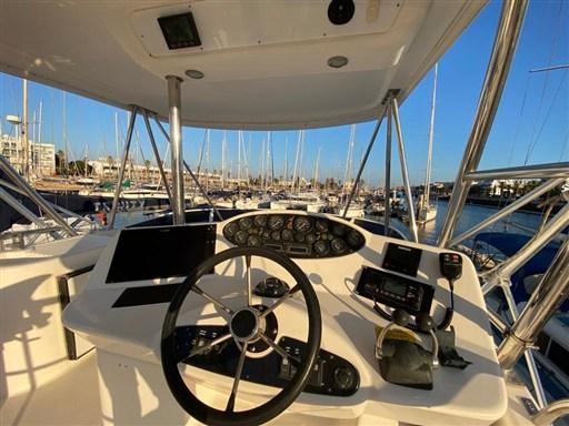 riviera marine 40 flybridge