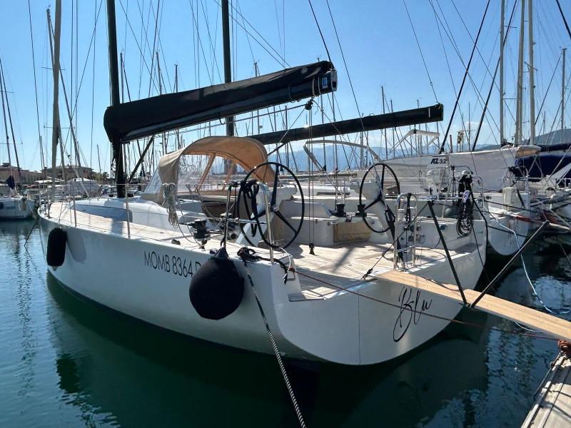 solaris yachts Solaris 44