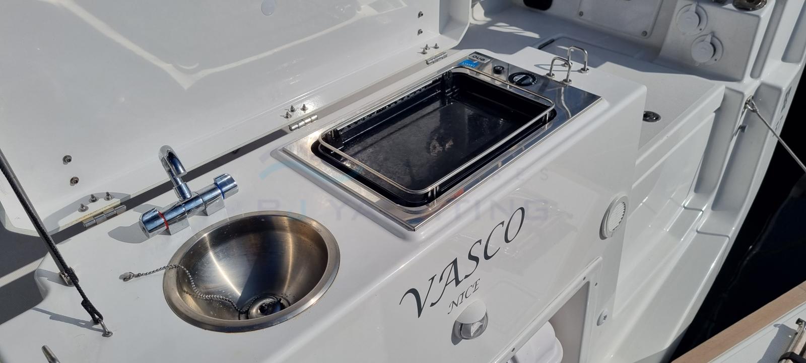 dufour 37