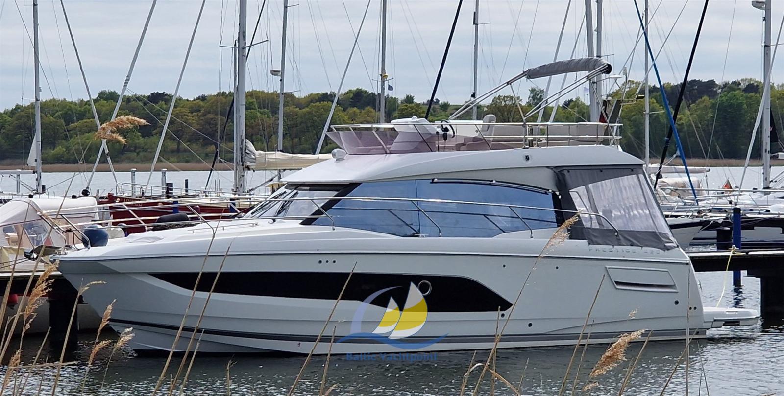 prestige yachts Prestige 420 fly